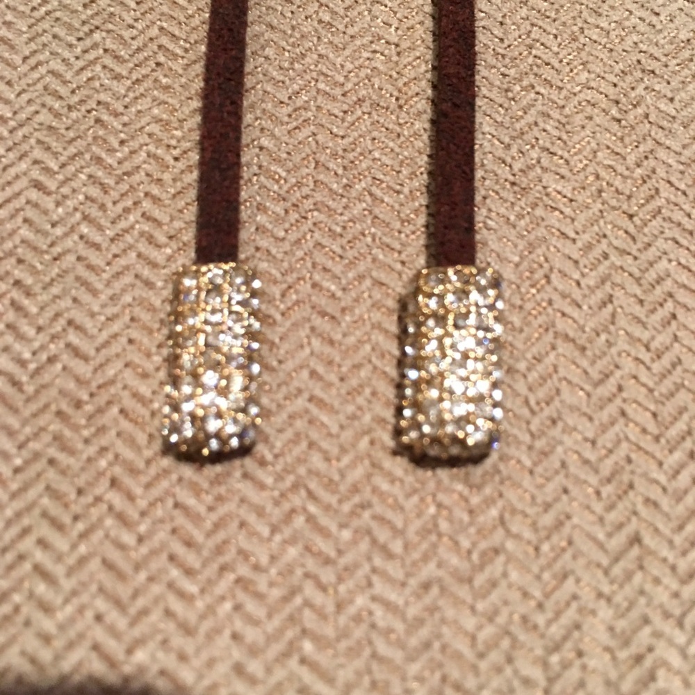 NEW LARIAT LEATHER and CUBIC ZIRCONIA CRYSTAL ENDS NECKLACE - Picture 12 of 13